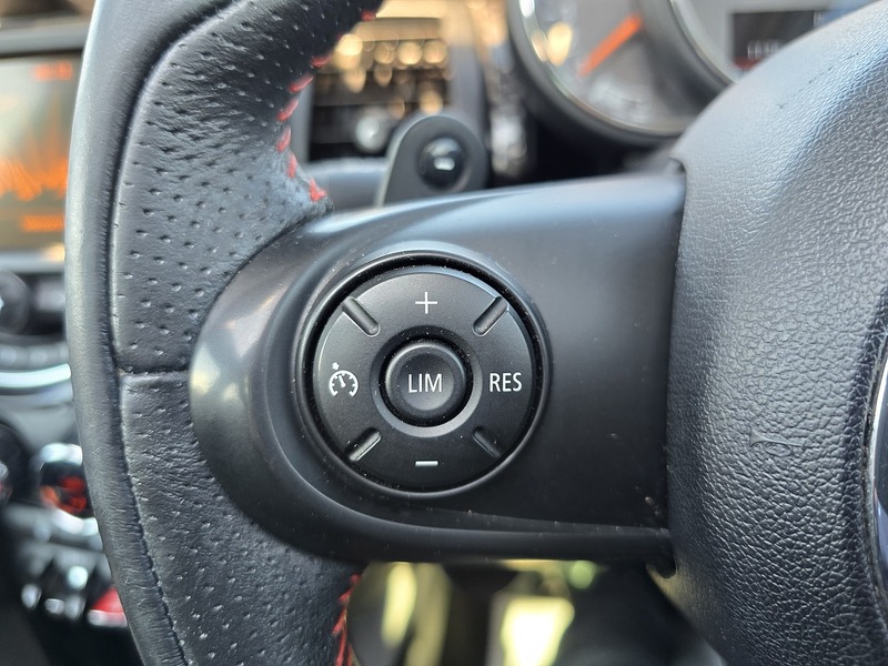 MINI Hatch Cooper SD - U91244