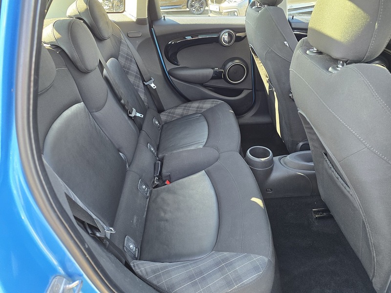 MINI Hatch Cooper SD - U91244