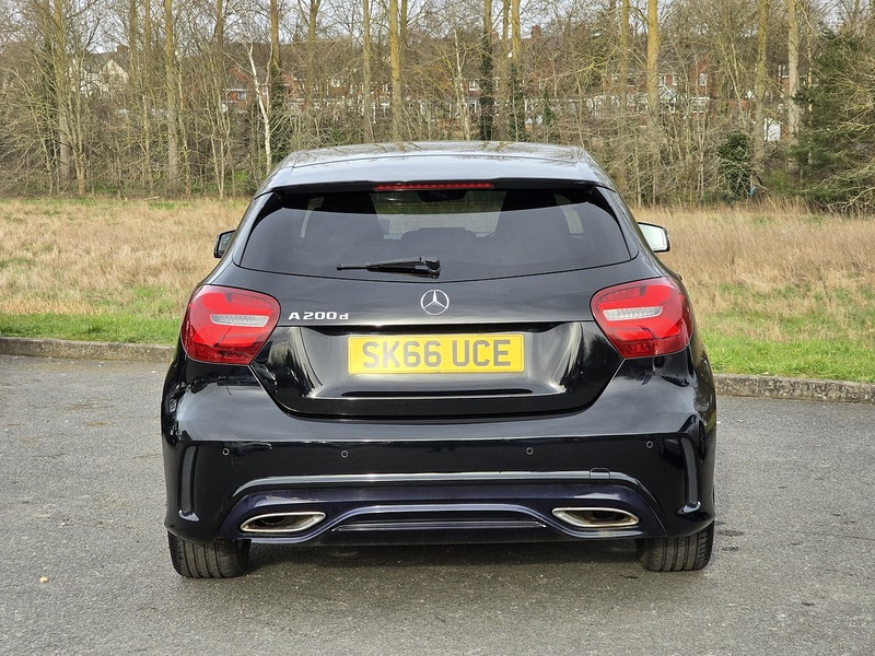 Mercedes-Benz A Class A200d AMG Line - U91245