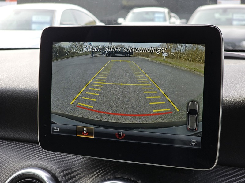 Mercedes-Benz A Class A200d AMG Line - U91245