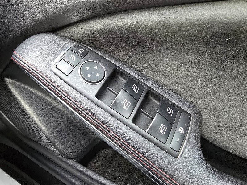 Mercedes-Benz A Class A200d AMG Line - U91245