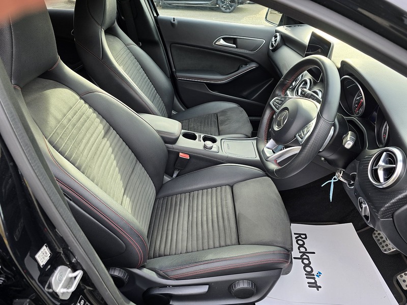 Mercedes-Benz A Class A200d AMG Line - U91245