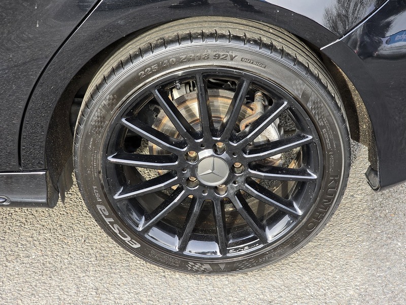 Mercedes-Benz A Class A200d AMG Line - U91245