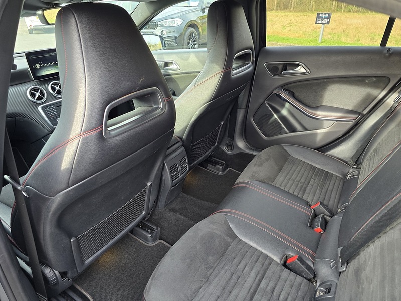 Mercedes-Benz A Class A200d AMG Line - U91245