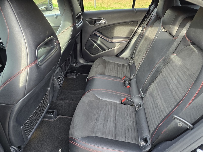 Mercedes-Benz A Class A200d AMG Line - U91245