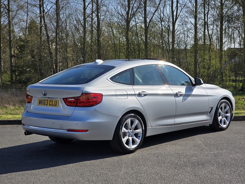 BMW 3 Series Gran Turismo 320d Luxury - U91246