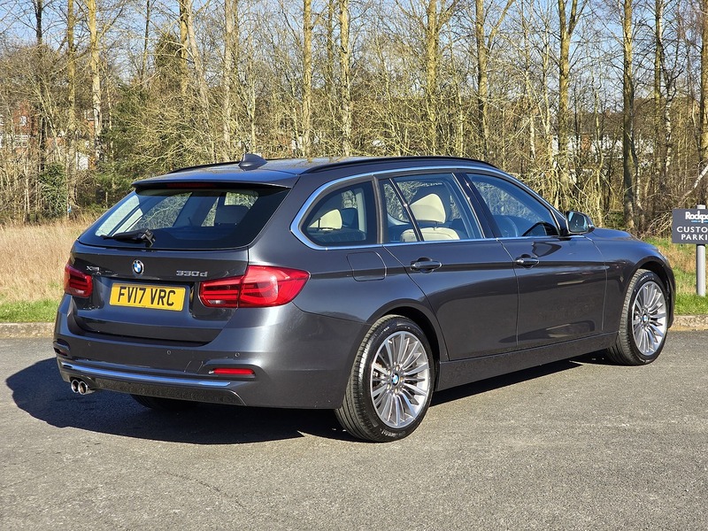 BMW 3 Series 330d Luxury - U91248