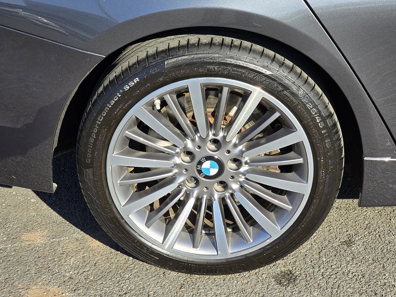 BMW 3 Series 330d Luxury - U91248