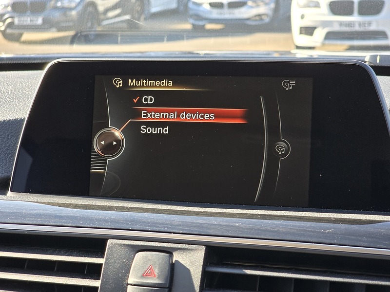 BMW 3 Series 330d Luxury - U91248