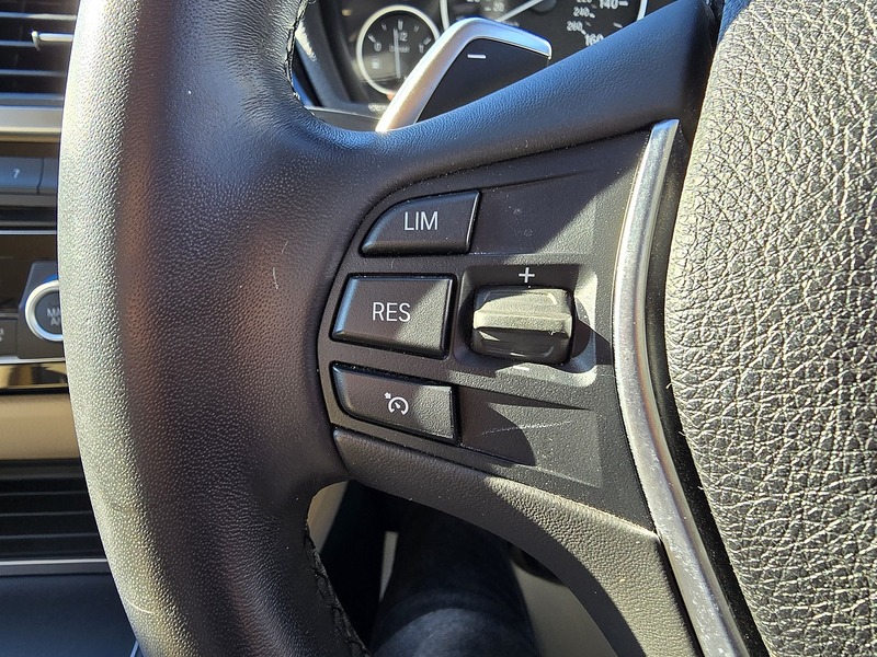 BMW 3 Series 330d Luxury - U91248