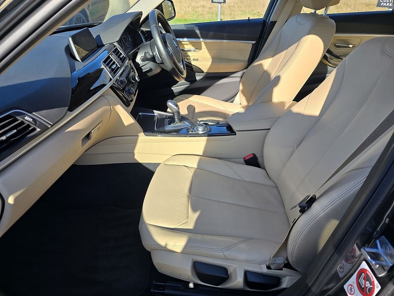 BMW 3 Series 330d Luxury - U91248