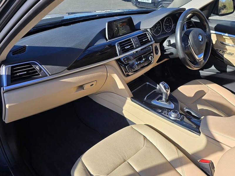 BMW 3 Series 330d Luxury - U91248