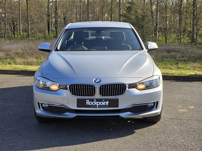 BMW 3 Series 320d Luxury - U91260