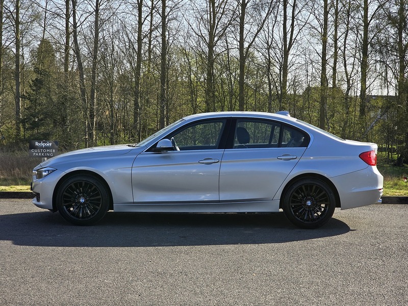 BMW 3 Series 320d Luxury - U91260