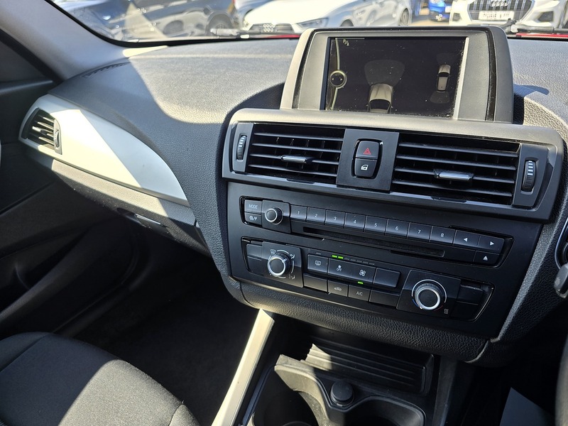 BMW 1 Series 116d SE - U91262