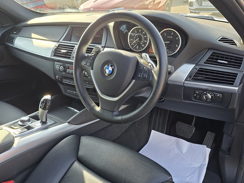 BMW X6 30d - U91264