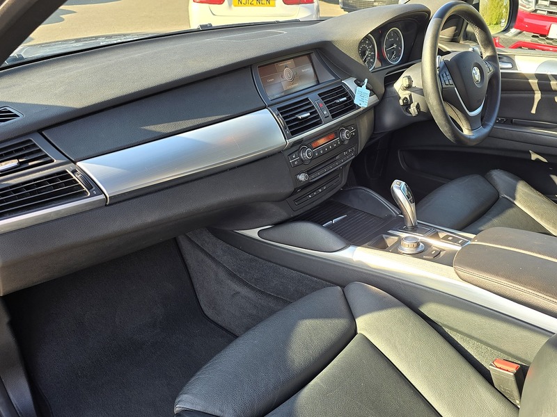 BMW X6 30d - U91264