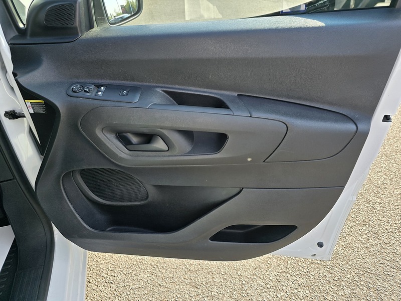 Peugeot Partner BlueHDi 1000 Professional - U91265