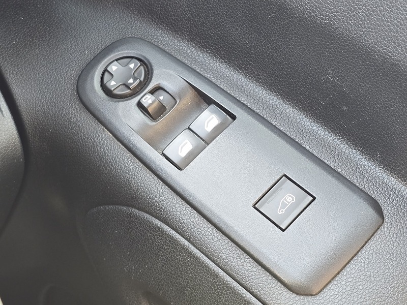 Peugeot Partner BlueHDi 1000 Professional - U91265