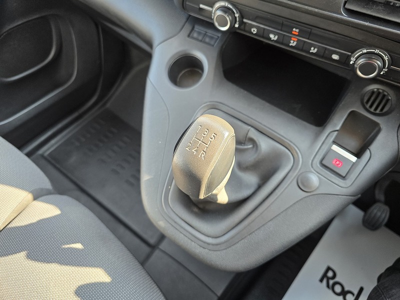 Peugeot Partner BlueHDi 1000 Professional - U91265