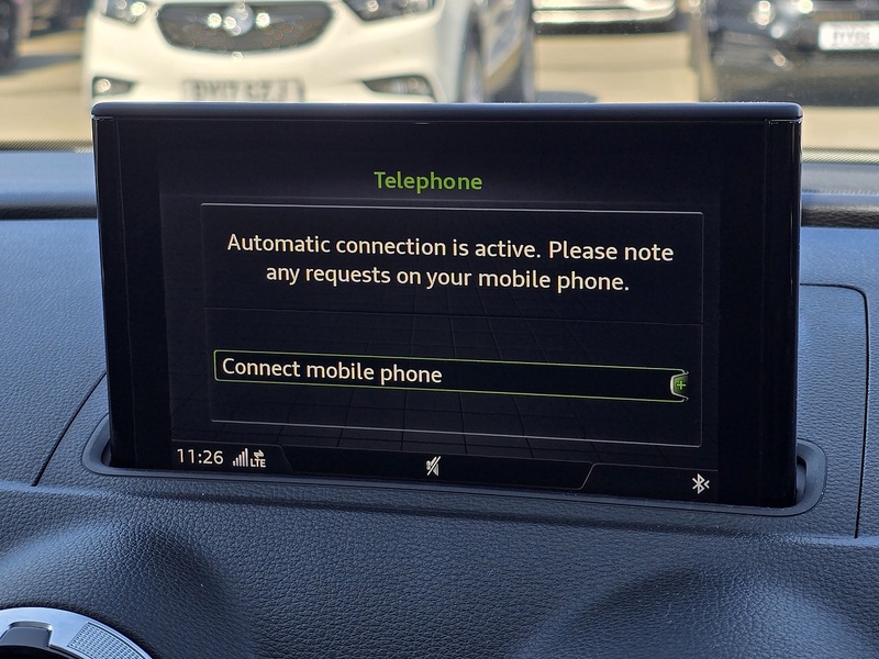 Audi A3 TDI Black Edition - U91268