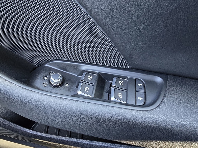 Audi A3 TDI Black Edition - U91268