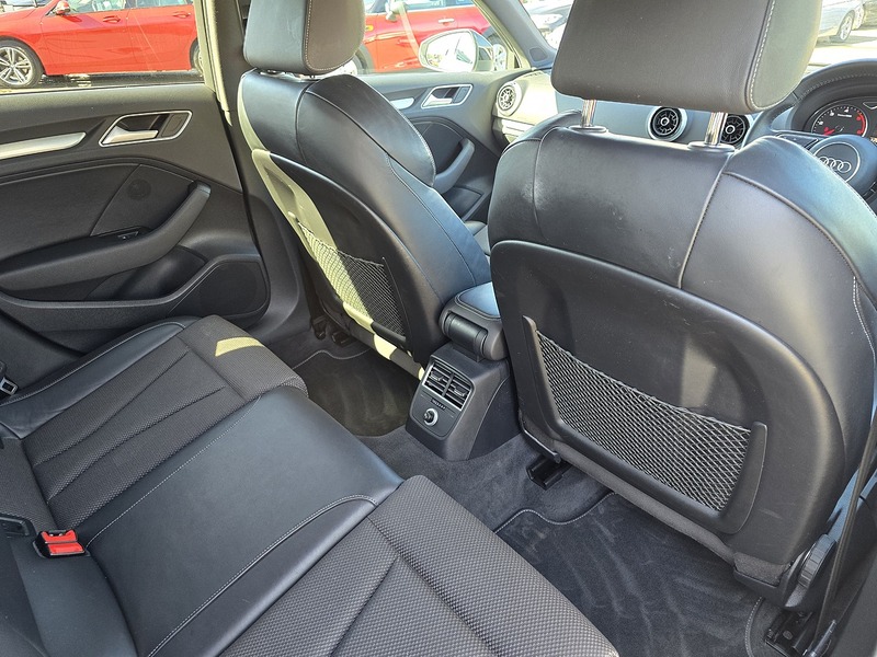 Audi A3 TDI Black Edition - U91268