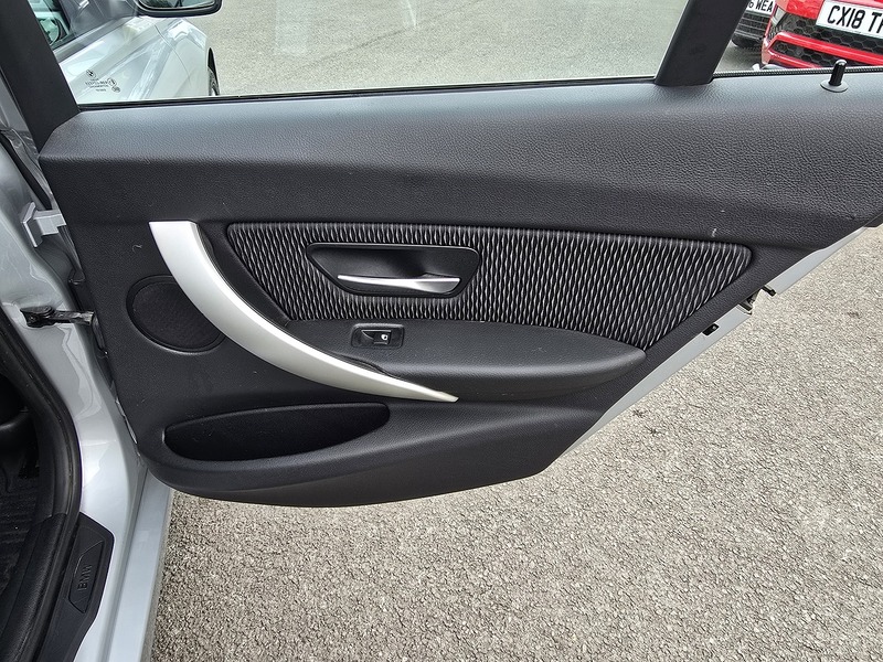 BMW 3 Series 316i SE - U91276