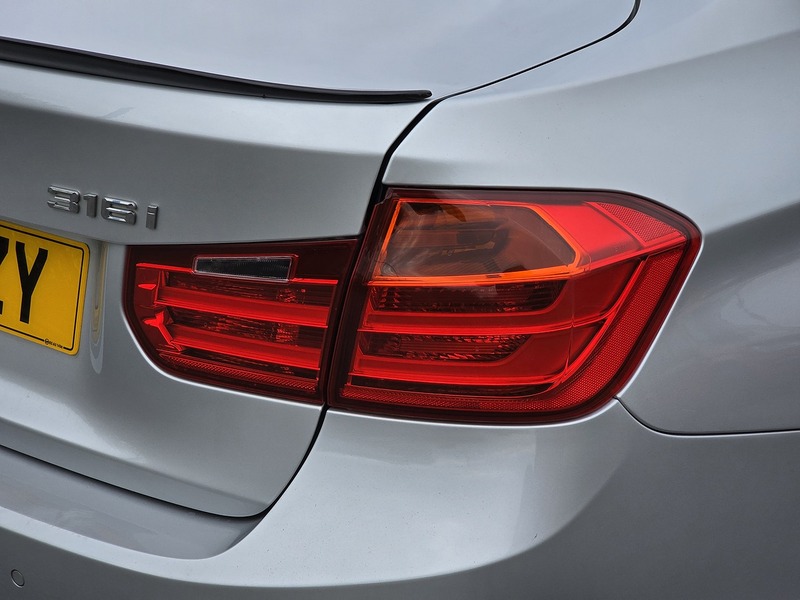 BMW 3 Series 316i SE - U91276