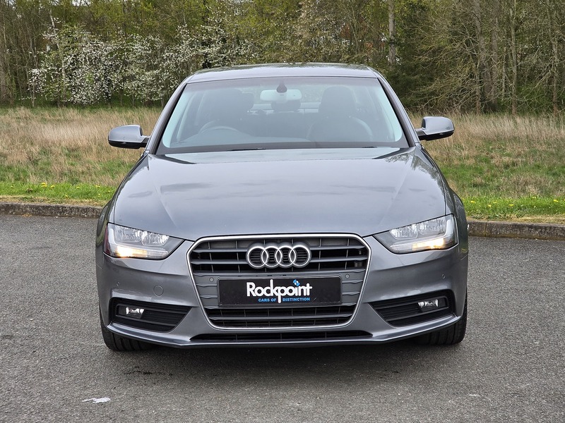 Audi A4 TFSI SE Technik - U91289