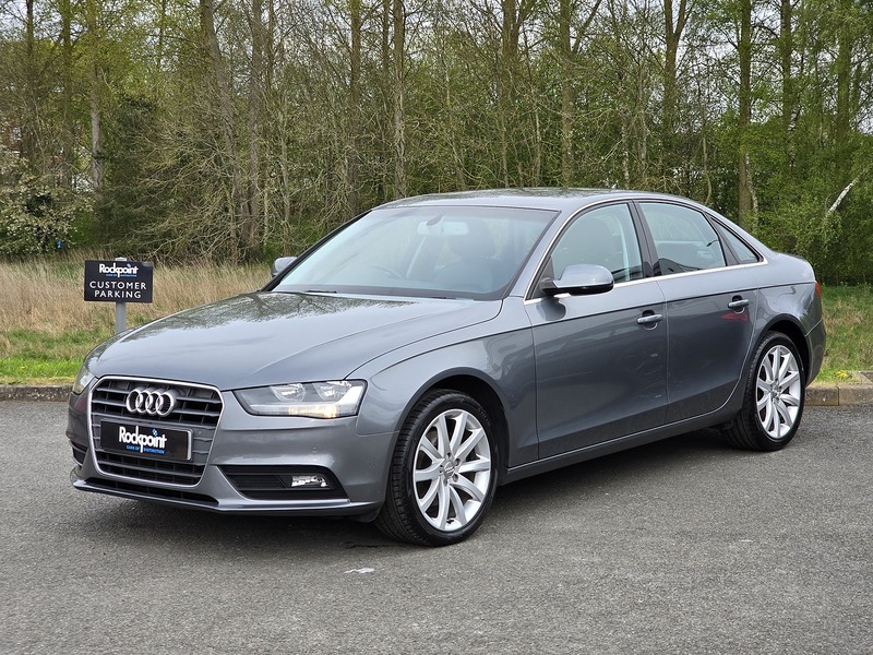 Audi A4 TFSI SE Technik - U91289