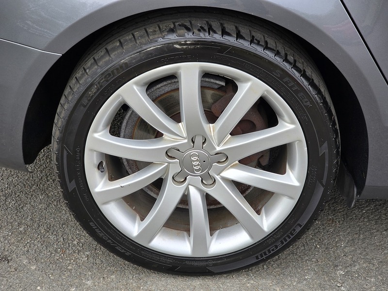 Audi A4 TFSI SE Technik - U91289