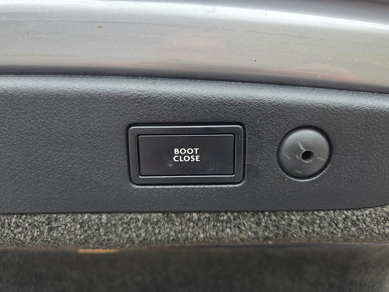 Bentley Continental W12 Flying Spur - U91293