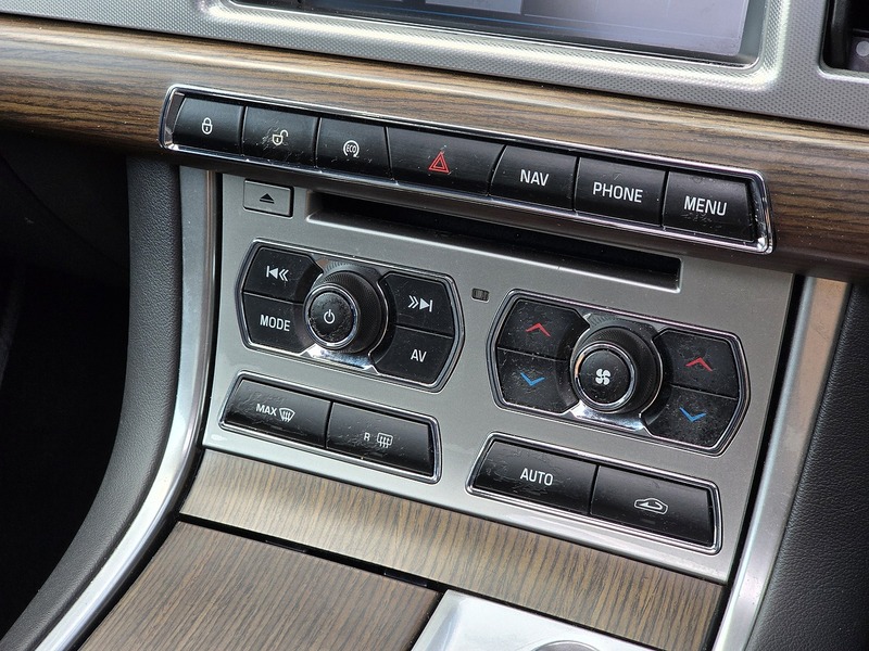 Jaguar XF d Luxury - U91295