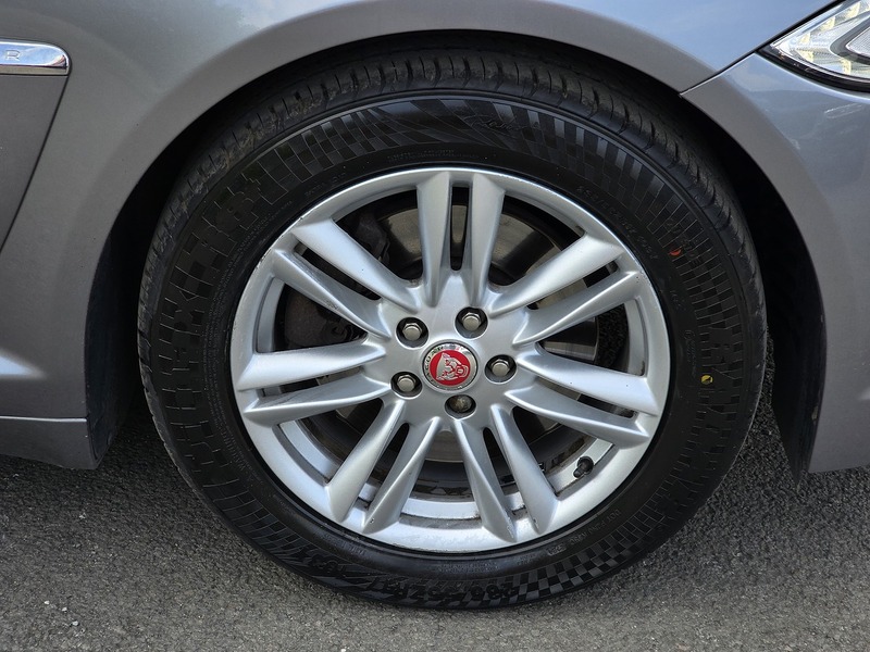 Jaguar XF d Luxury - U91295