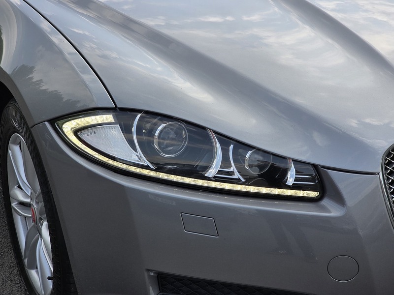 Jaguar XF d Luxury - U91295