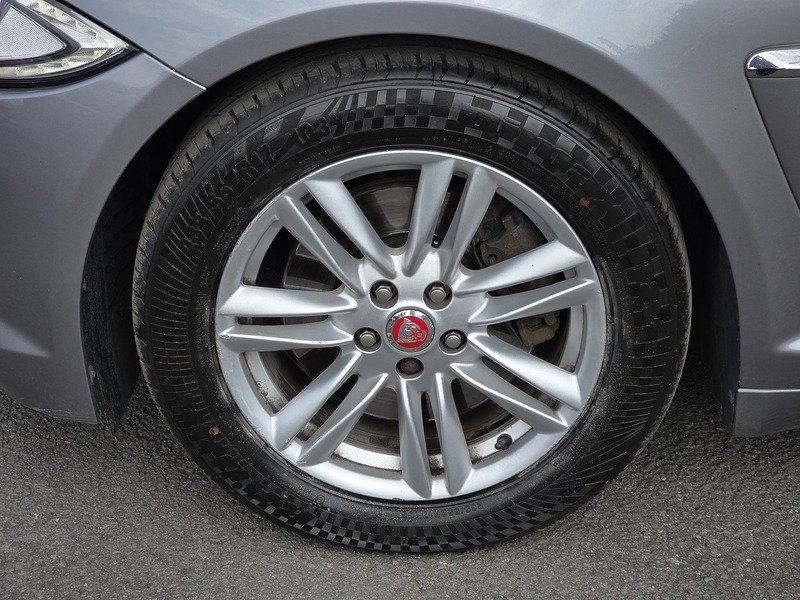 Jaguar XF d Luxury - U91295