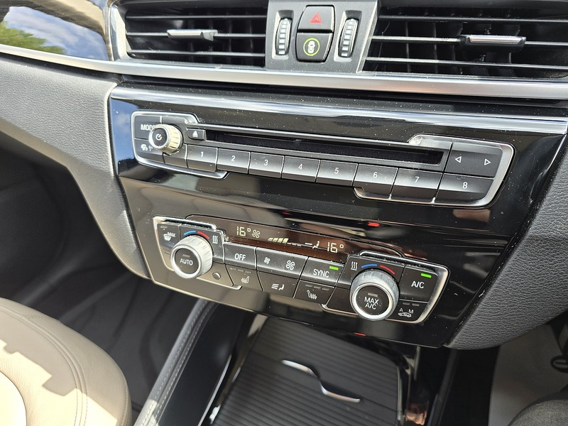 BMW X1 18d xLine - U91311