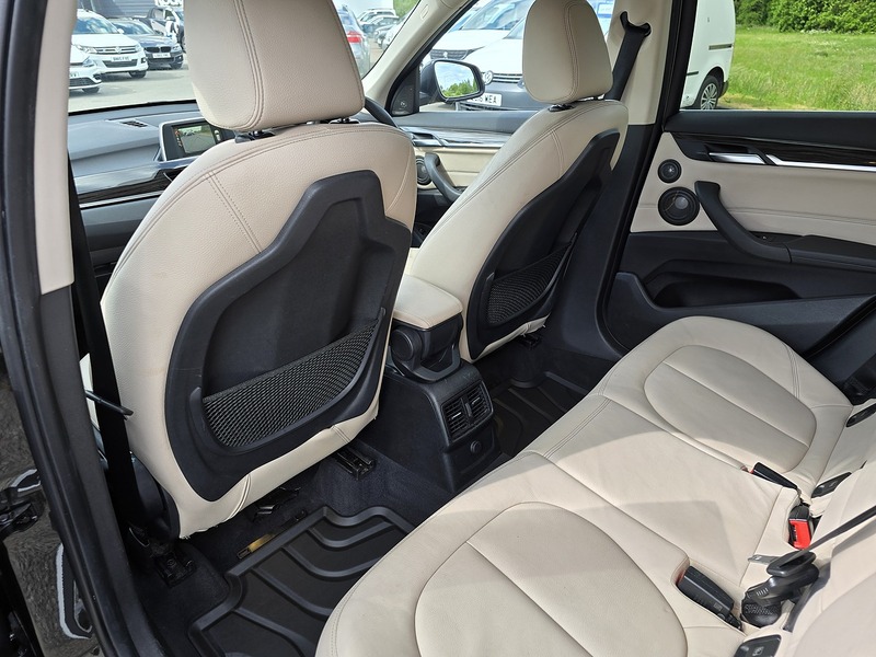 BMW X1 18d xLine - U91311