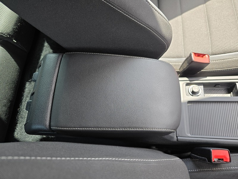 Volkswagen Golf TSI R - U91322