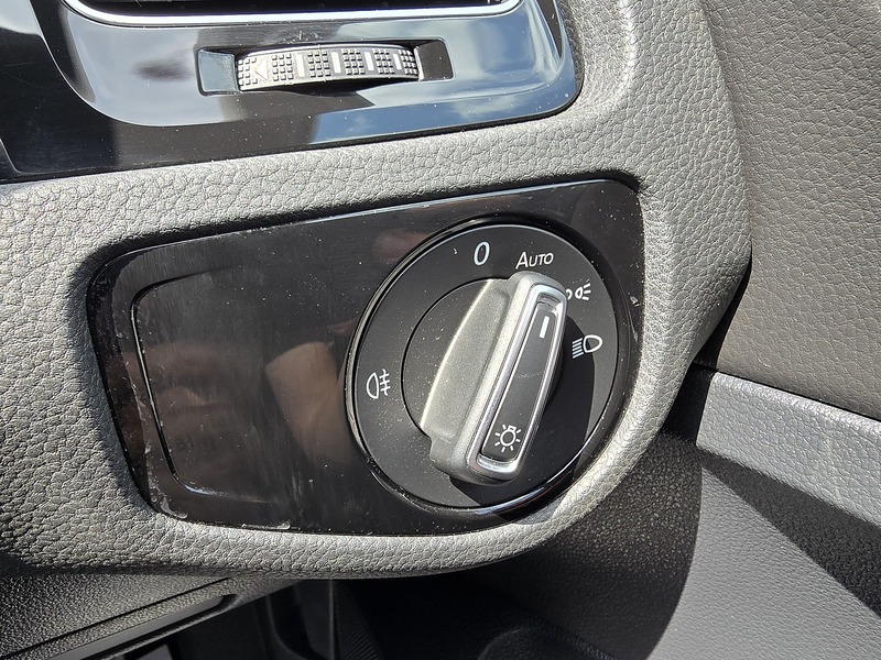 Volkswagen Golf TSI R - U91322