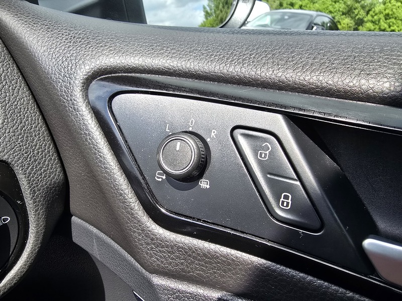 Volkswagen Golf TSI R - U91322