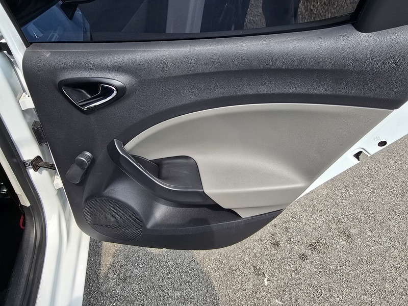 SEAT Ibiza SE - U91323