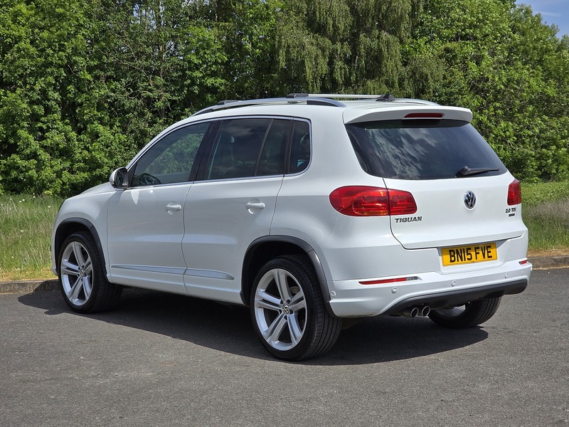 Volkswagen Tiguan TDI BlueMotion Tech R-Line - U91326
