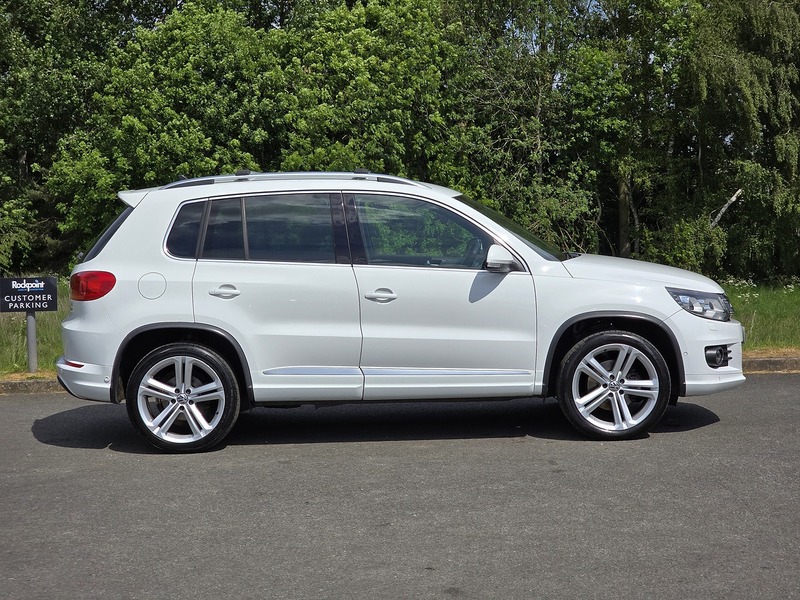 Volkswagen Tiguan TDI BlueMotion Tech R-Line - U91326