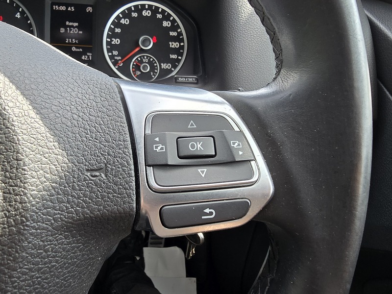 Volkswagen Tiguan TDI BlueMotion Tech R-Line - U91326