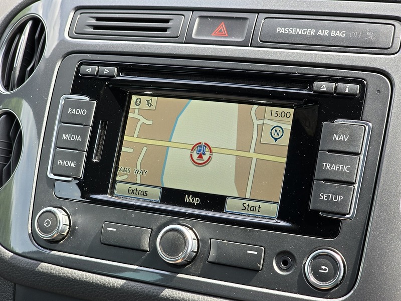 Volkswagen Tiguan TDI BlueMotion Tech R-Line - U91326