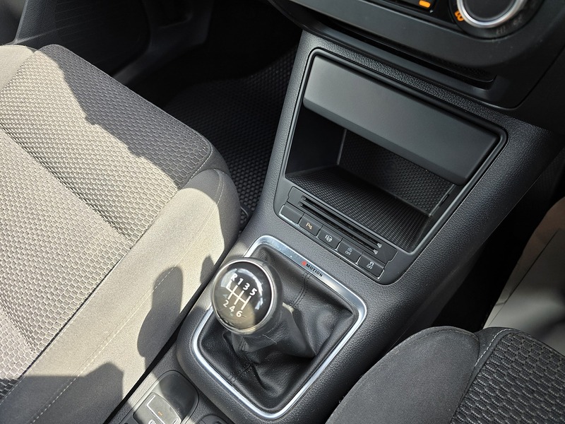 Volkswagen Tiguan TDI BlueMotion Tech R-Line - U91326