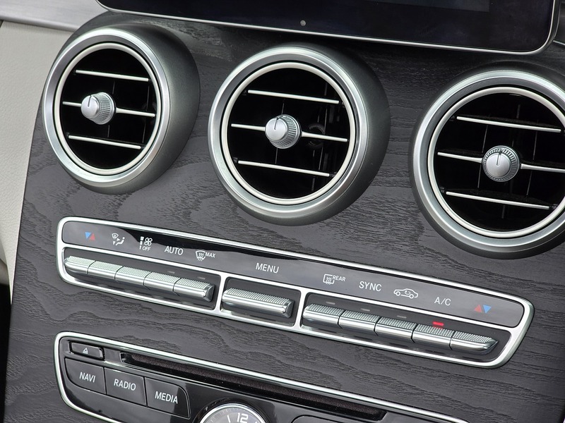 Mercedes-Benz C Class C220d AMG Line - U91327