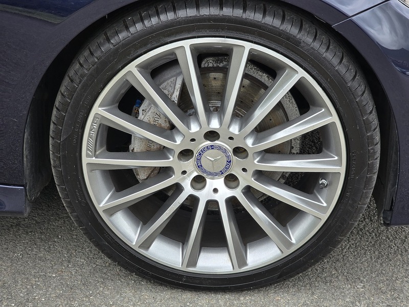 Mercedes-Benz C Class C220d AMG Line - U91327